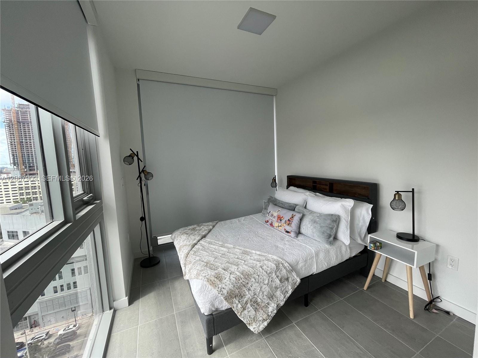 227 NE 2nd Street 1606, Miami, FL 33132 photo 9