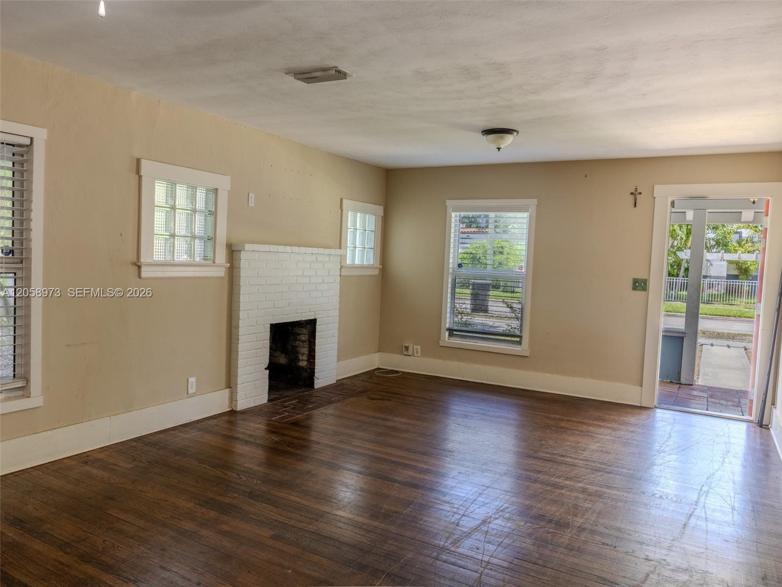 520 NE 129th Street — photo 4