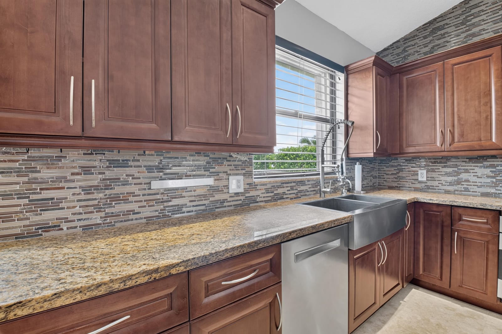 10629 SAINT THOMAS Drive, Boca Raton, FL 33498 photo 22