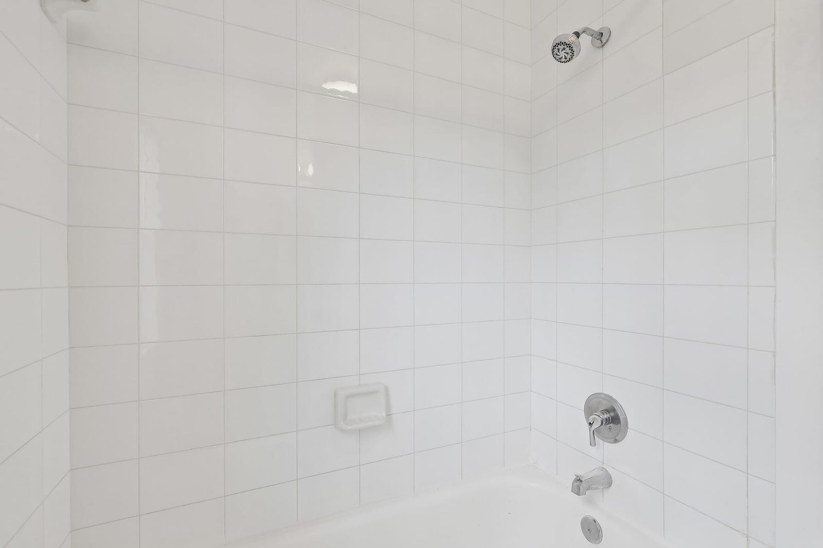 980 NE 212th Terrace 980-01 — photo 11