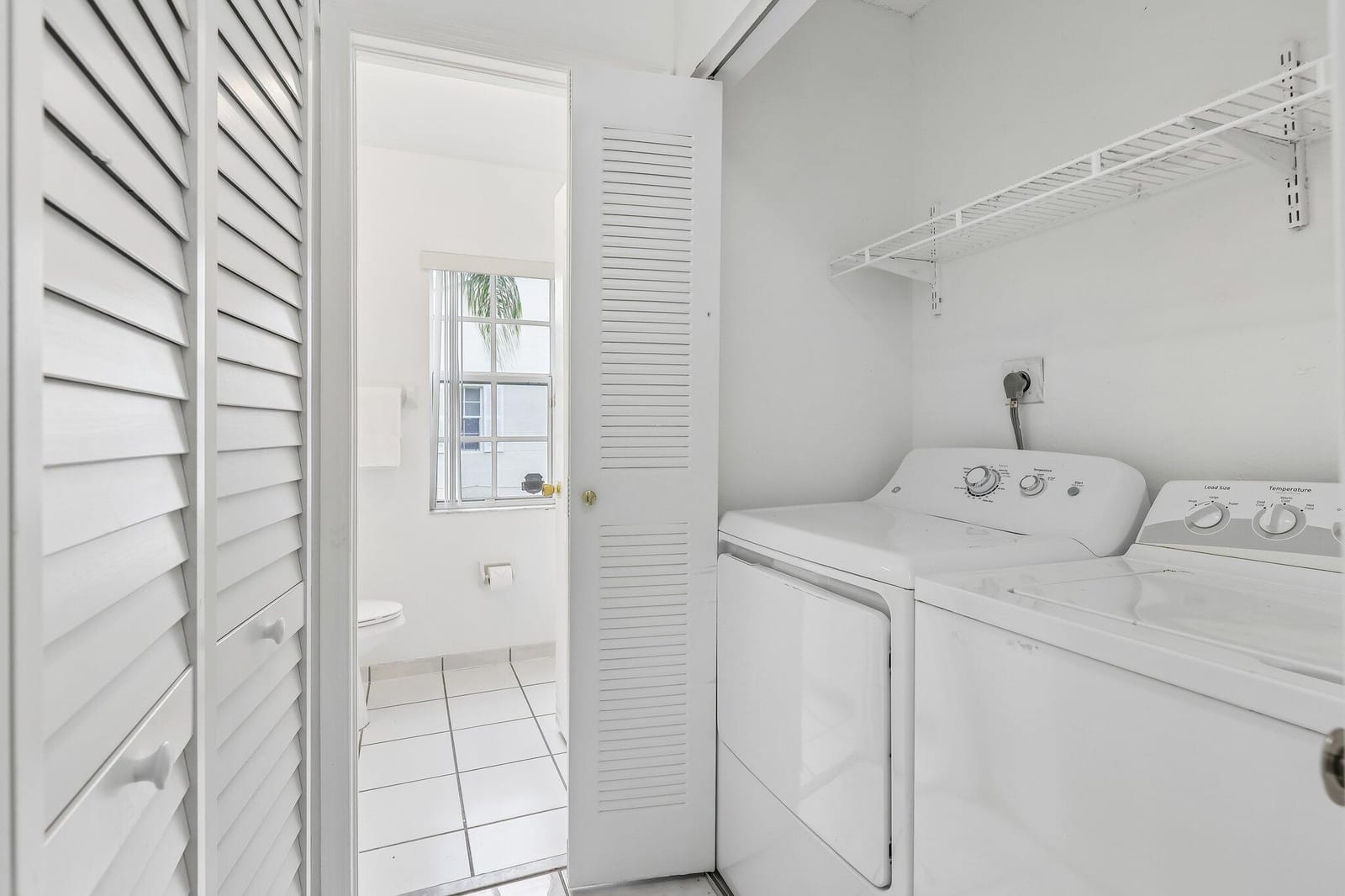 980 NE 212th Terrace 980-01, Miami, FL 33179 photo 17