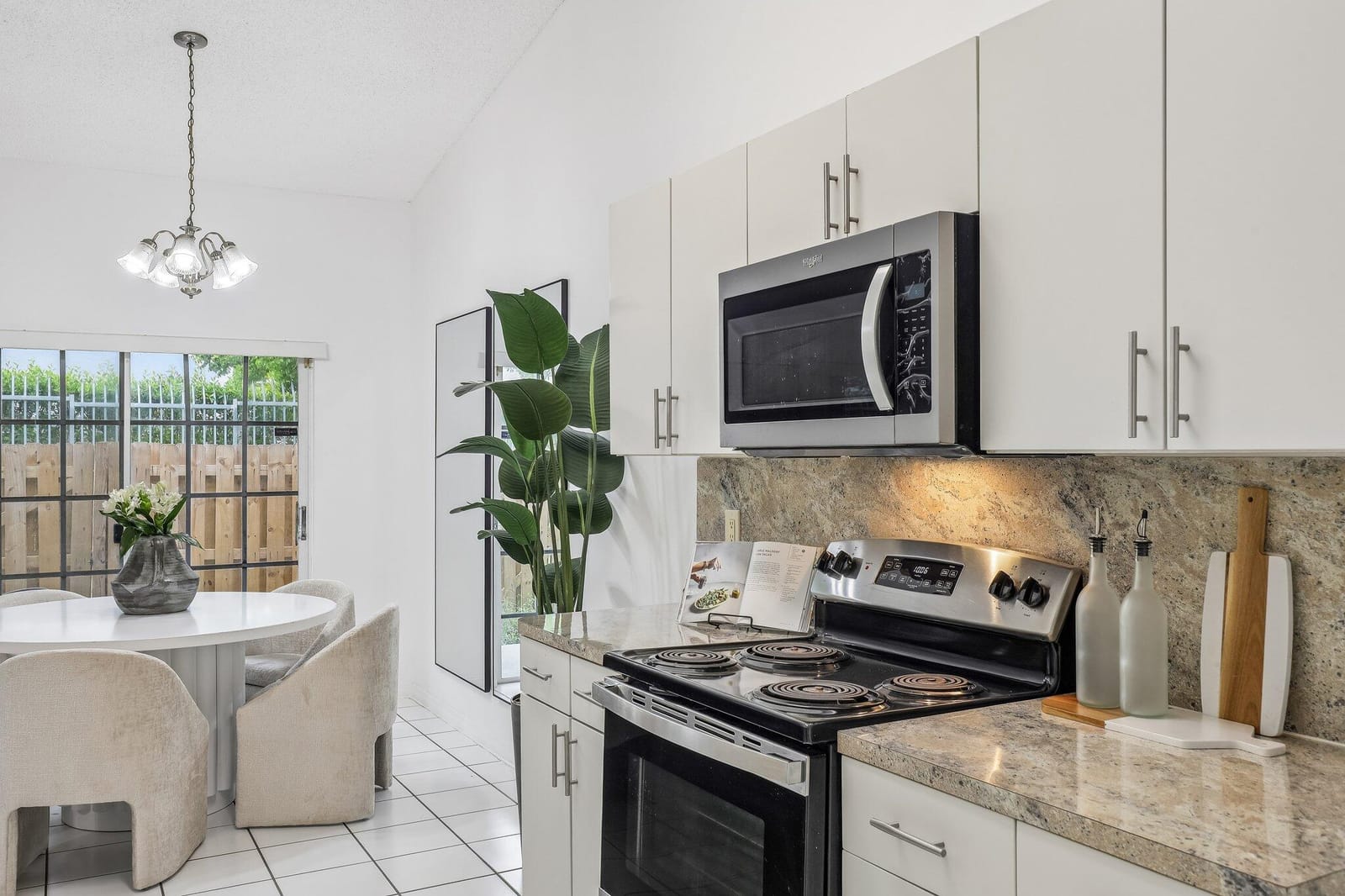 980 NE 212th Terrace 980-01, Miami, FL 33179 photo 26