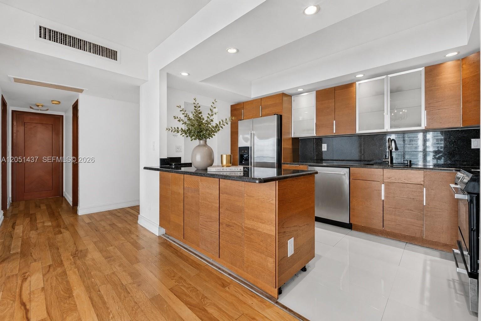 19380 Collins Avenue 1103 — photo 5