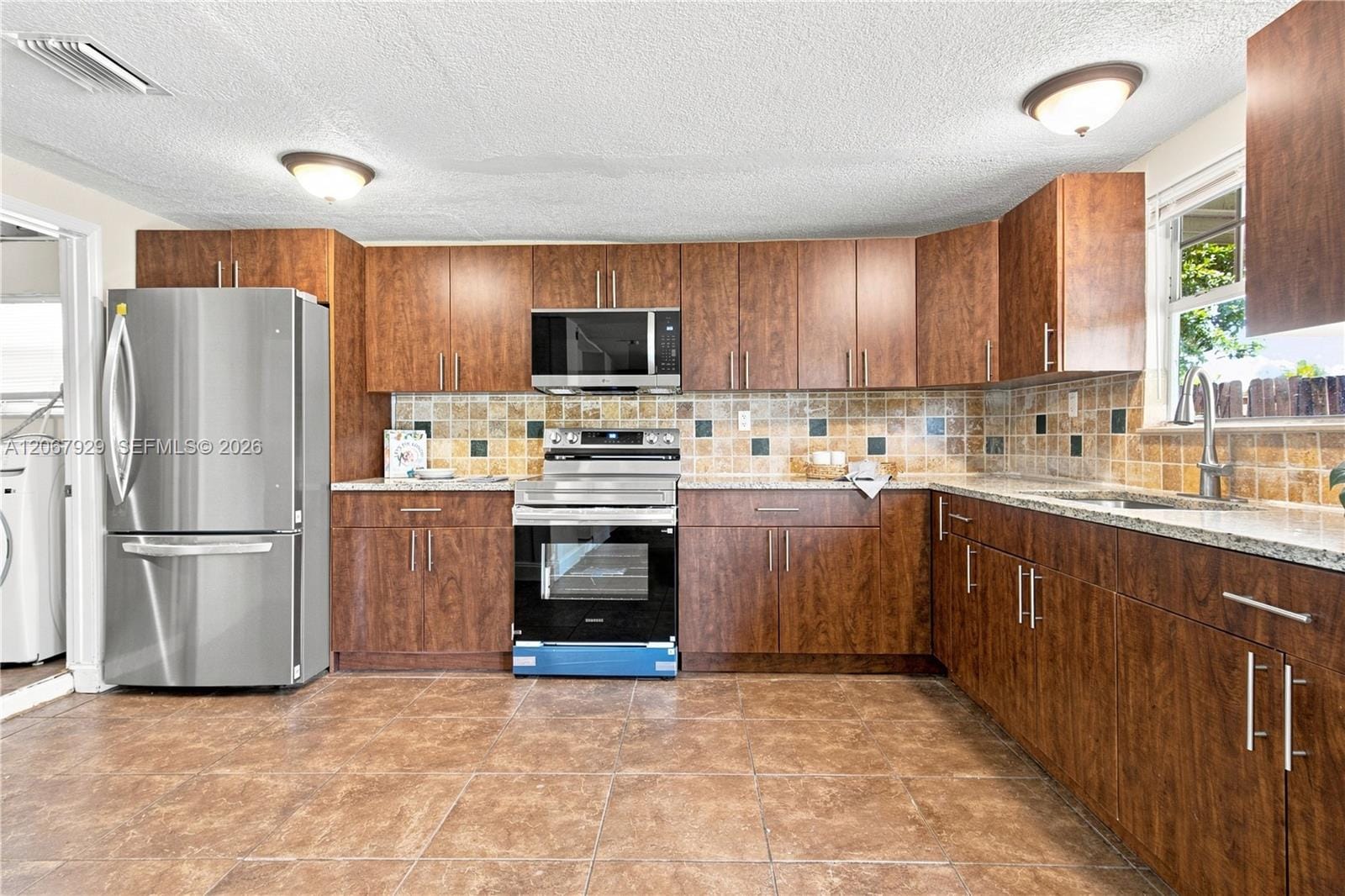 4160 SW 36th Street, West Park, FL 33023 photo 9