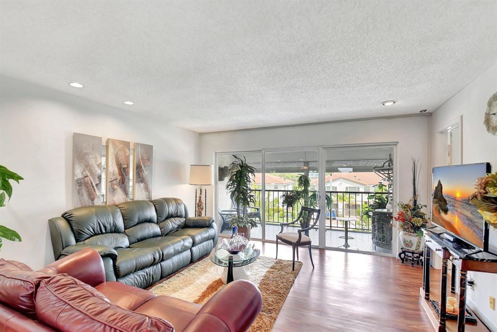 4070 Tivoli Court 307 — photo 3