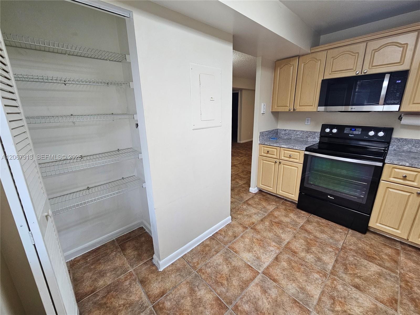 1276 SW 113th Terrace 104, Pembroke Pines, FL 33025 photo 7