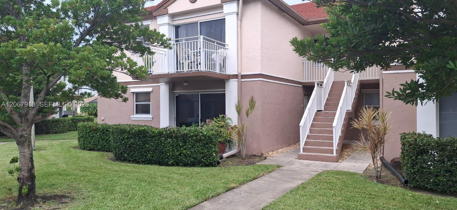 1276 SW 113th Terrace 104, Pembroke Pines, FL 33025