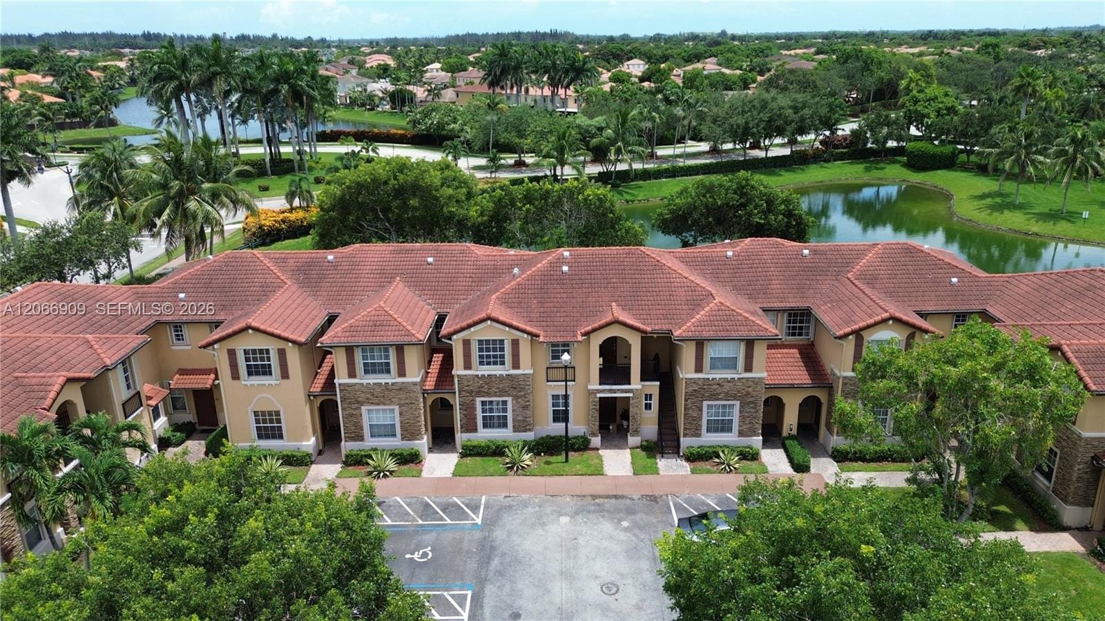 3390 NE 13th Cir Drive 206-19, Homestead, FL 33033