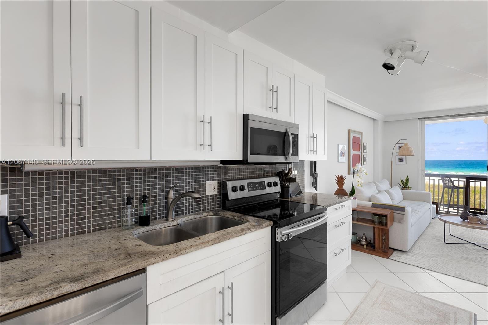 401 Ocean Drive 316, Miami Beach, FL 33139 photo 12