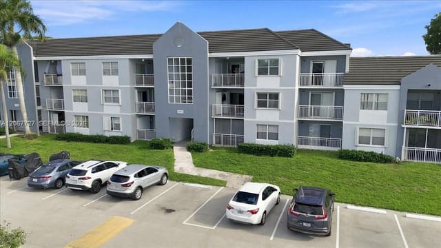 8660 SW 212th Street 306, Cutler Bay, FL 33189
