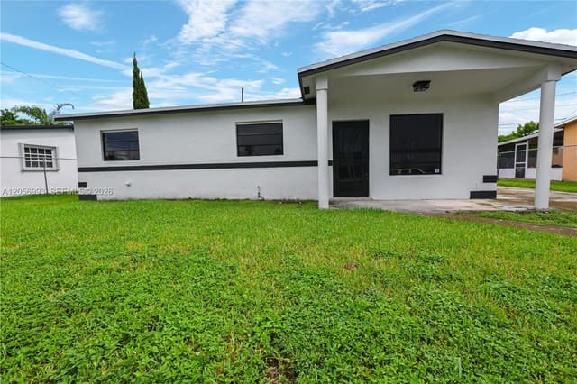 10860 SW 220th Street, Miami, FL 33170