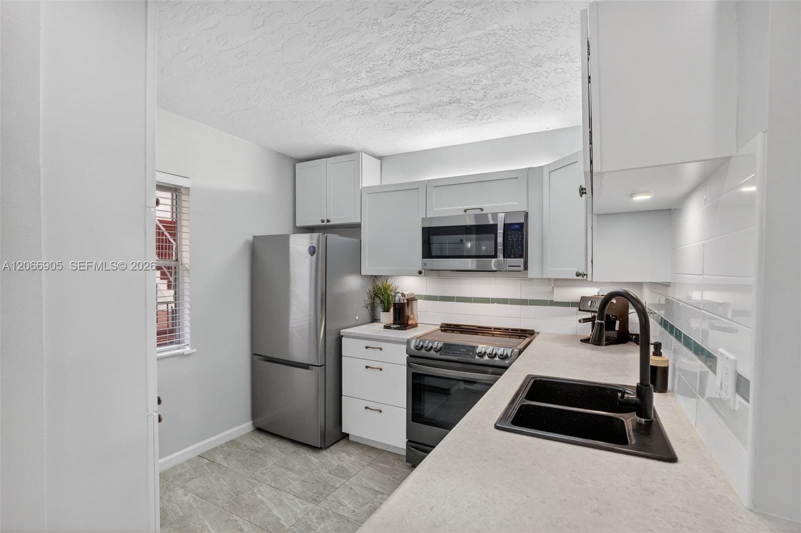 2801 Somerset Drive 205 — photo 11