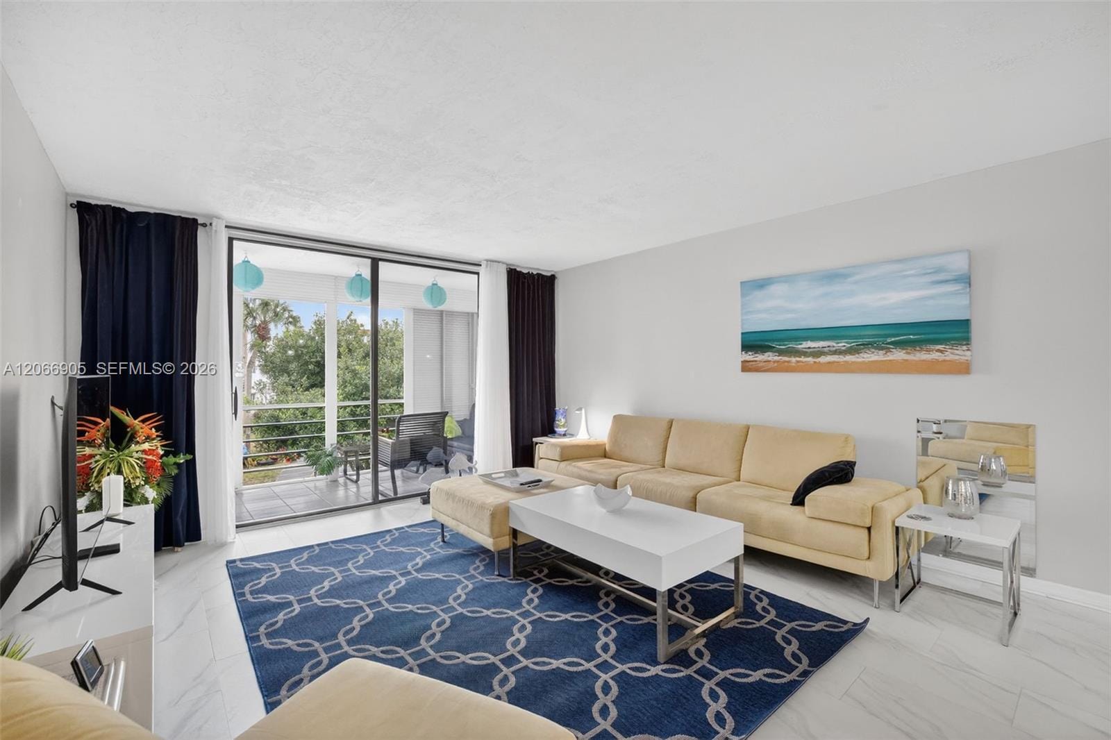 2801 Somerset Drive 205 — photo 5