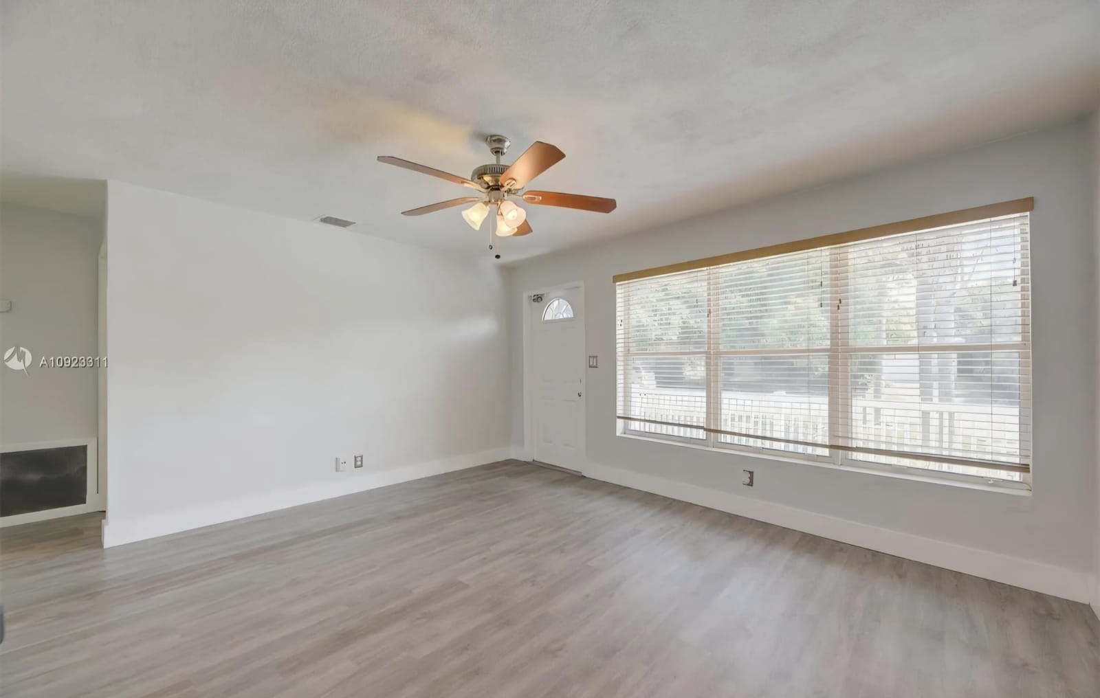 1521 NE 32ND Court, Pompano Beach, FL 33064 photo 12