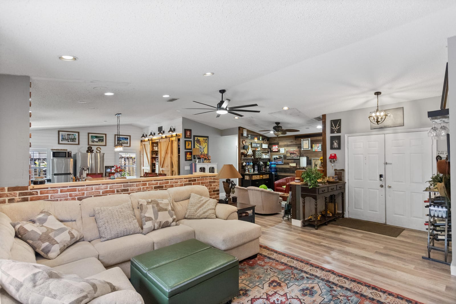 4000 SW 72ND Drive — photo 4
