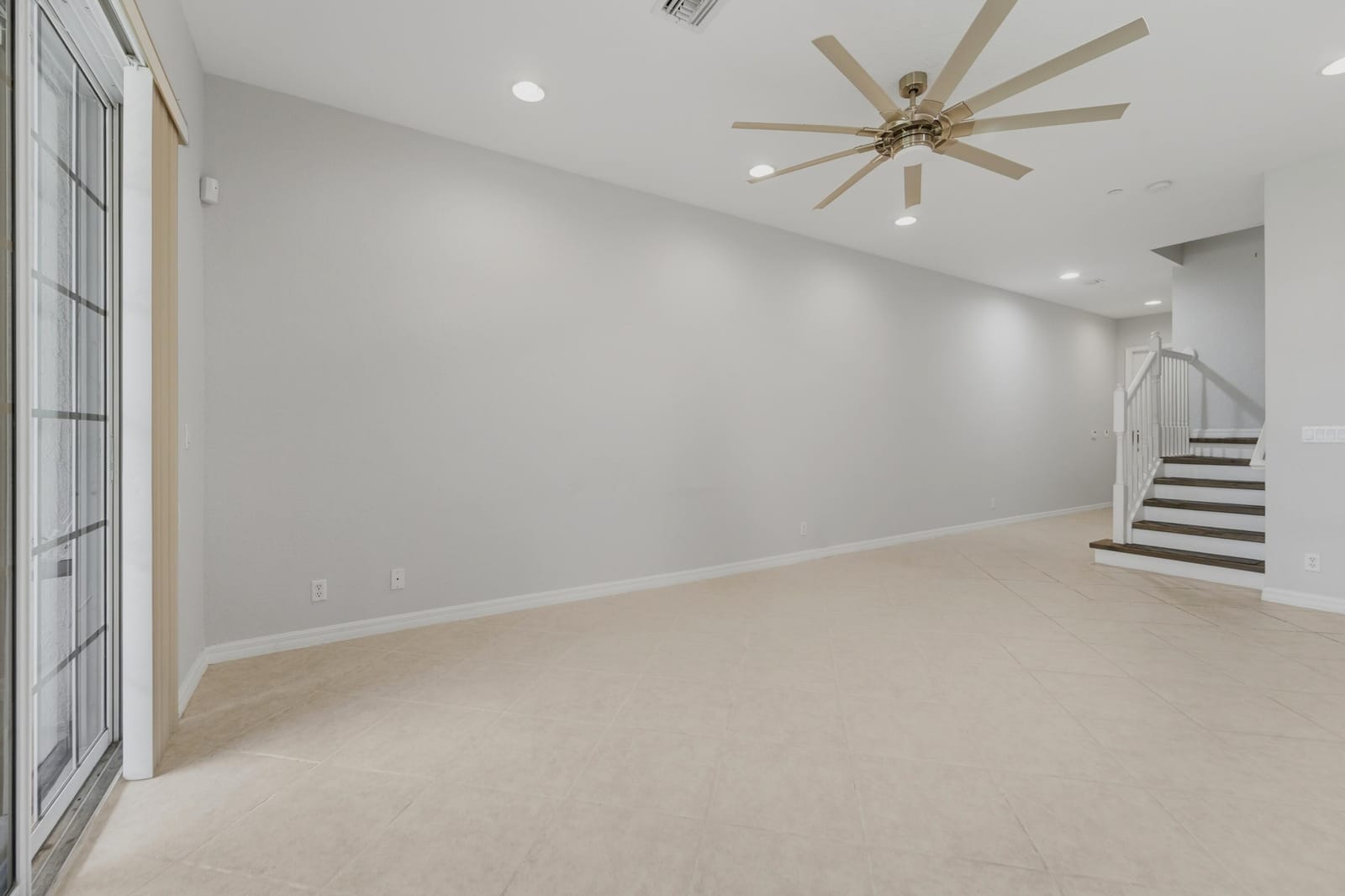 126 LANCASTER Road, Boynton Beach, FL 33426 photo 4
