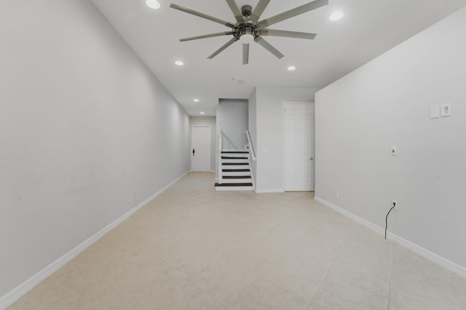 126 LANCASTER Road, Boynton Beach, FL 33426 photo 5