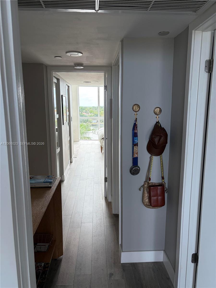 5900 Collins Avenue 702 — photo 11