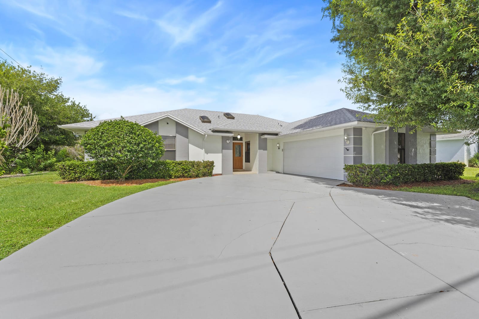 5400 NW Emblem Street — photo 4