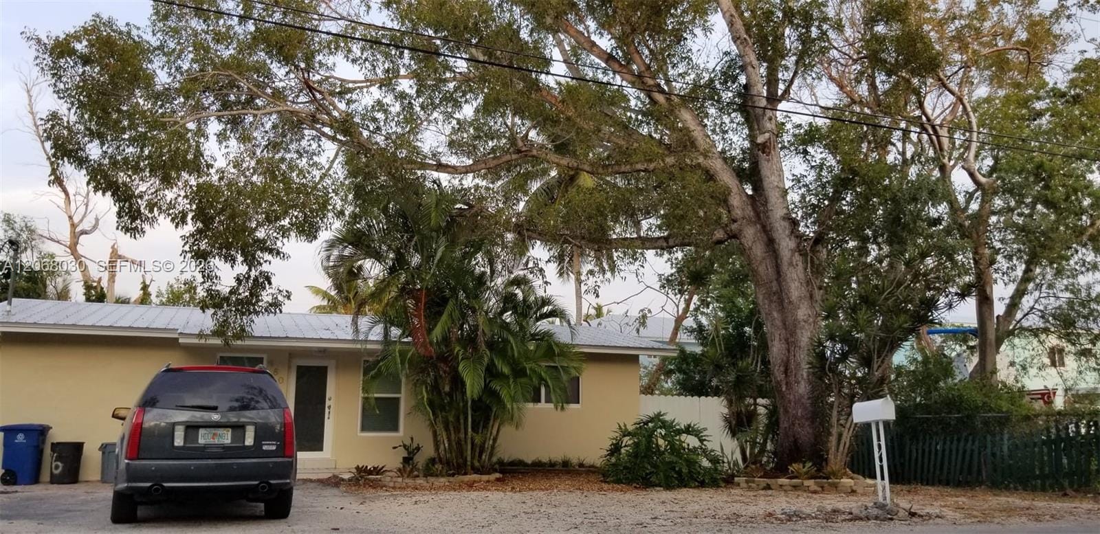 980 Oleander Road, Key Largo, FL 33037 photo 2