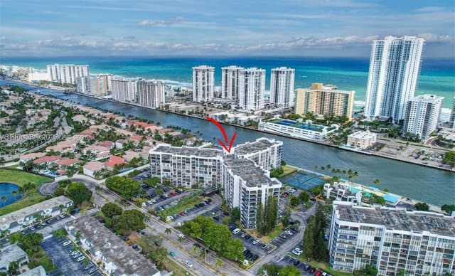 1000 Parkview Drive 825, Oceanview Park, Hallandale Beach, FL