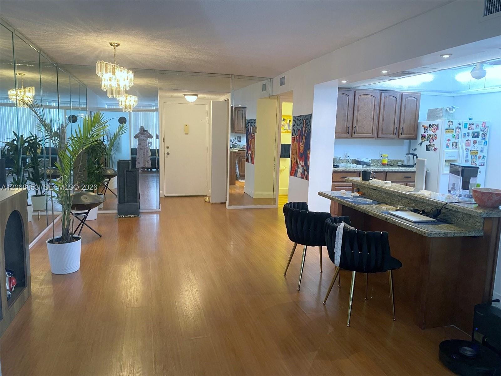 1000 Parkview Drive 825 — photo 6