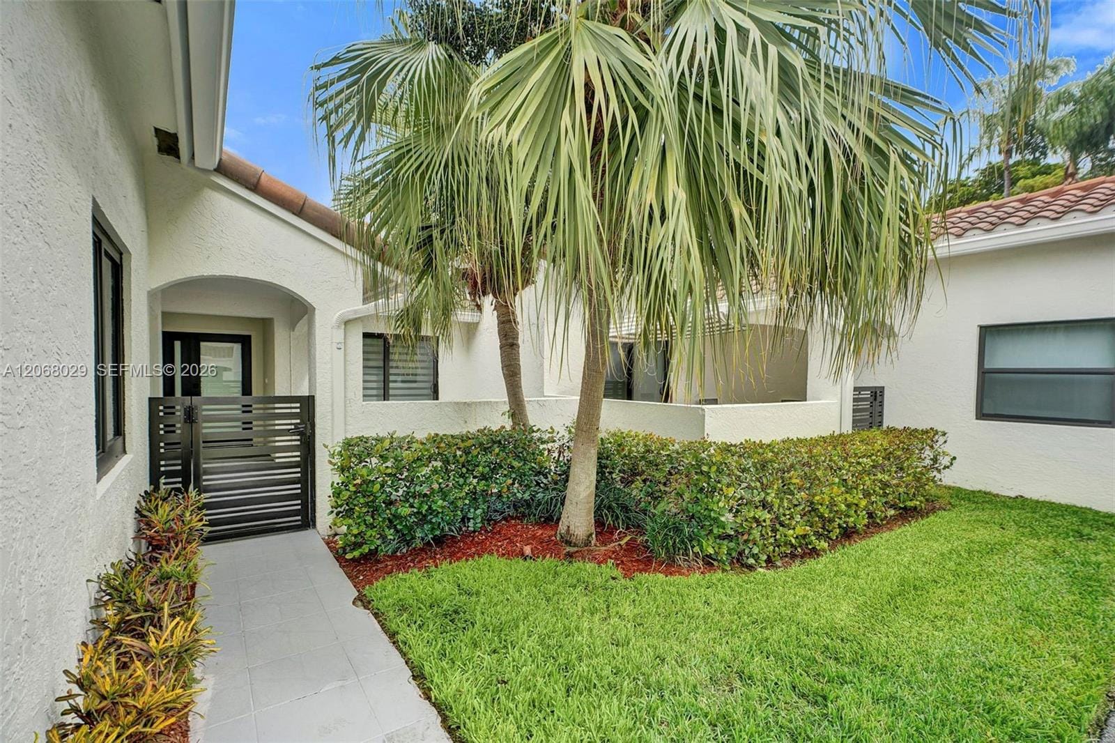 21240 Harbor Way 285-28, Aventura, FL 33180 photo 13