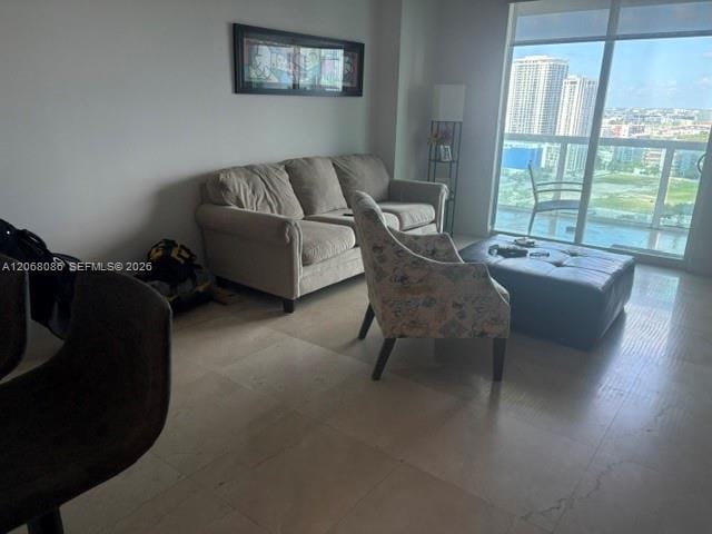1800 N Bayshore Drive 2708 — photo 2