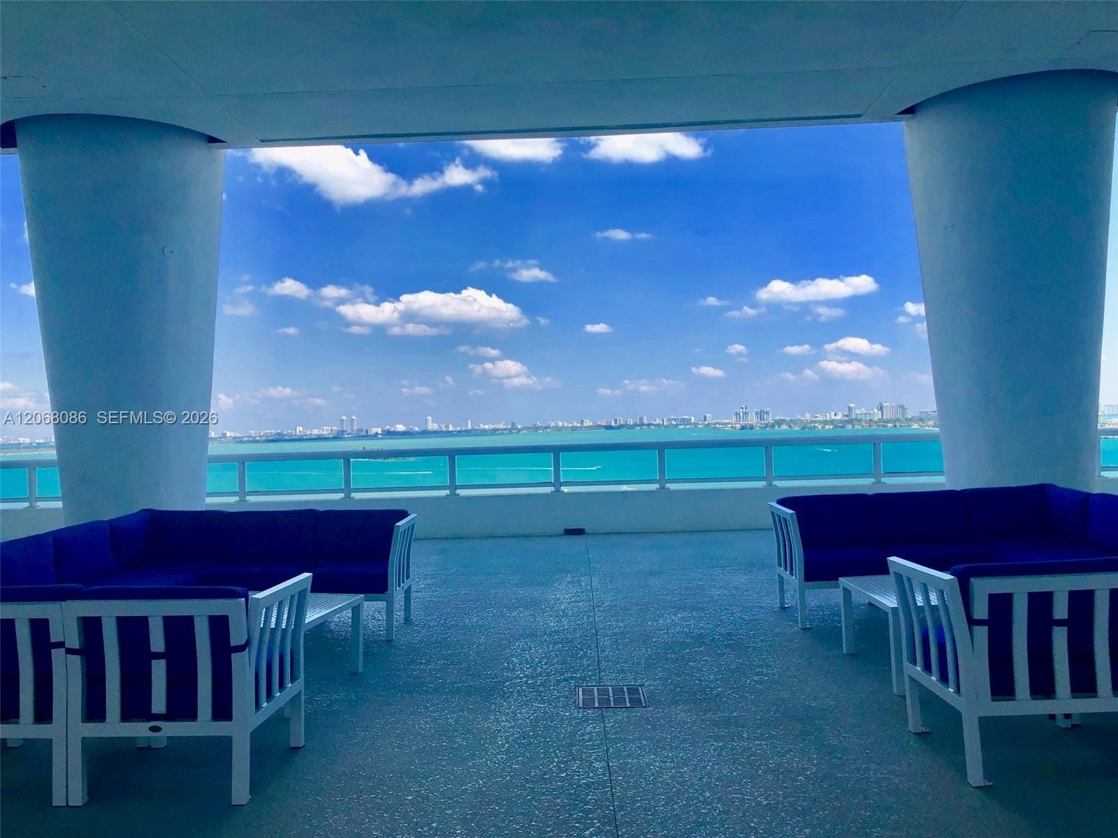 1800 N Bayshore Drive 2708, Miami, FL 33132 photo 25