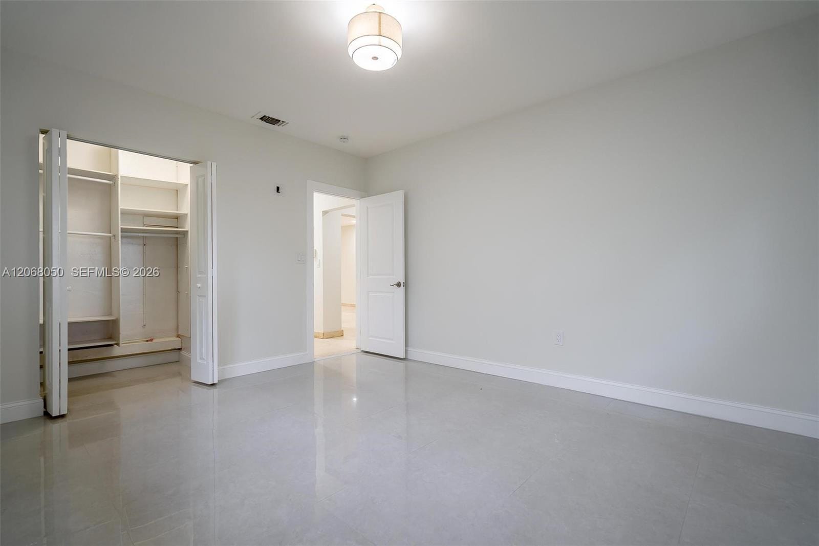 1710 Cleveland Road 0, Miami Beach, FL 33141 photo 23