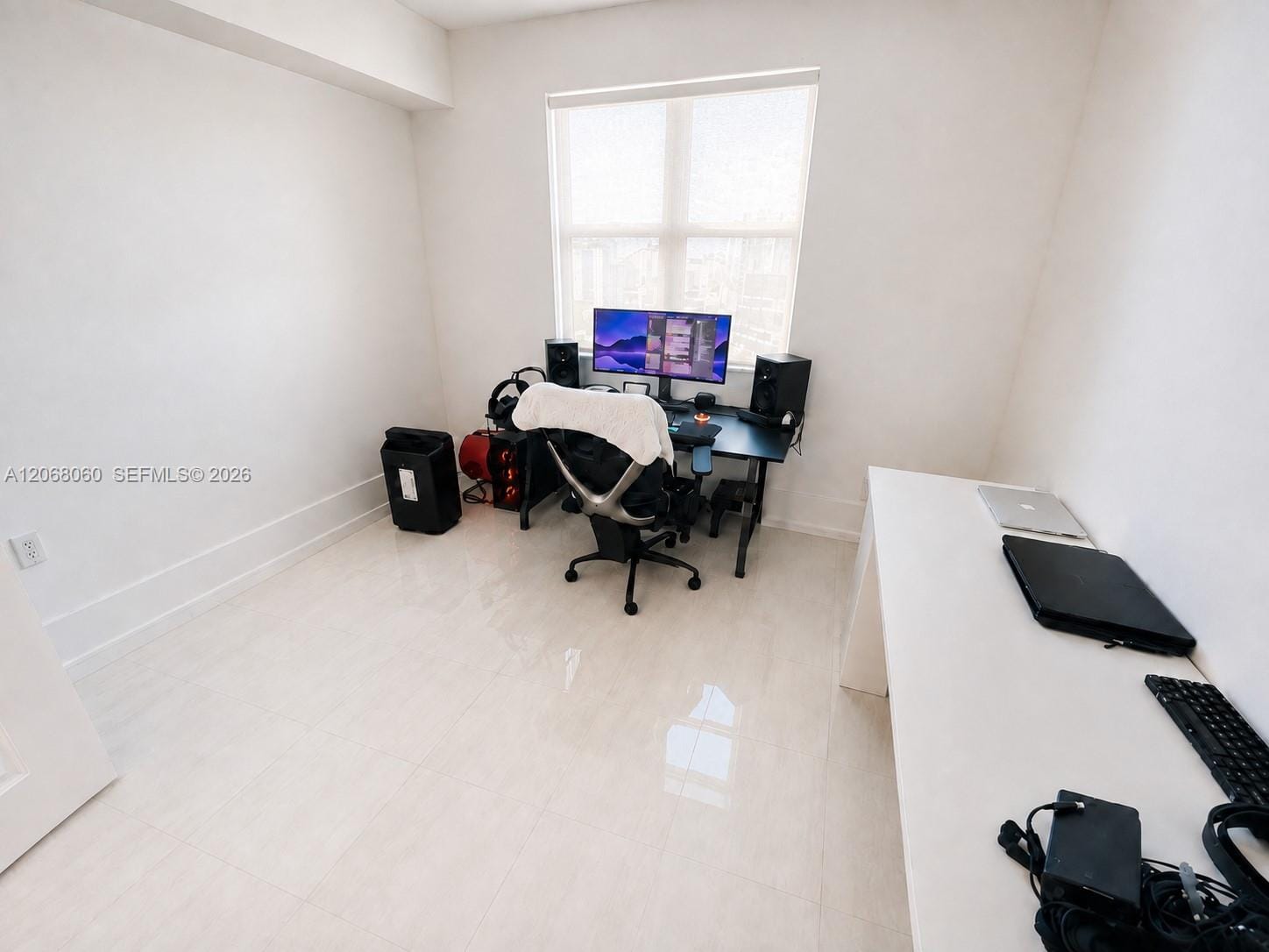 7900 Harbor Island Drive 1408 — photo 9