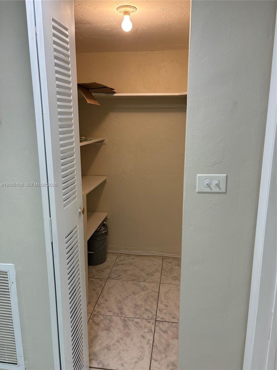 16215 NE 18th Court 212 — photo 5