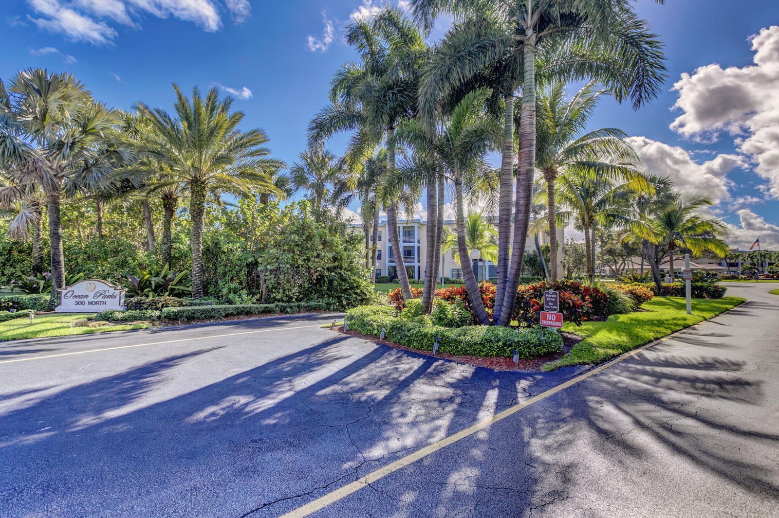 300 N A1A Highway 403 O, Jupiter, FL 33477 photo 3