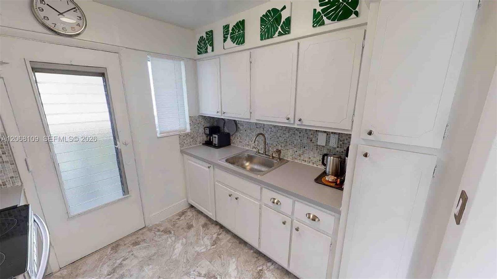 1732 Meridian Avenue 701, Miami Beach, FL 33139 photo 25