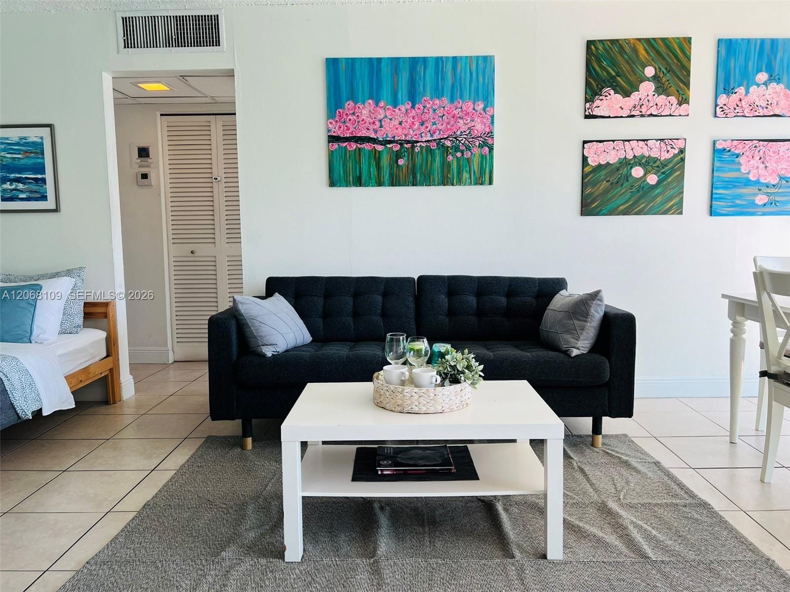 1732 Meridian Avenue 701, Miami Beach, FL 33139 photo 4