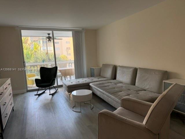 901 NE 14th Avenue 305, Hallandale Beach, FL 33009