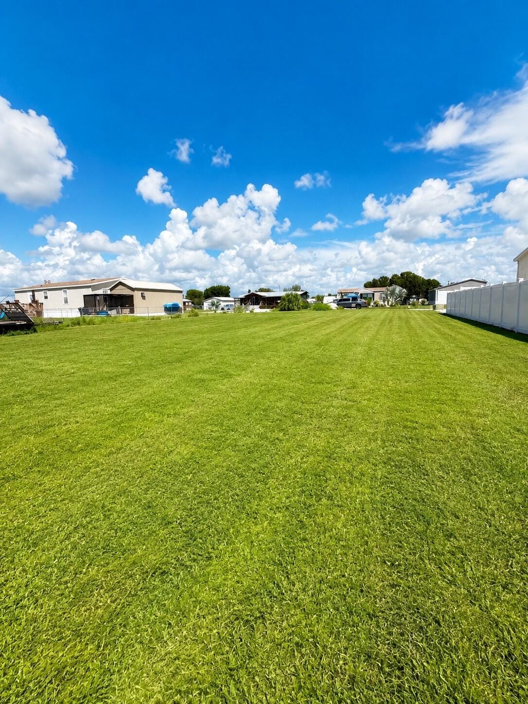 1041 ORANGE Loop, Okeechobee, FL 34974