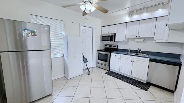509 SE 2ND Avenue, Dania Beach, FL 33004
