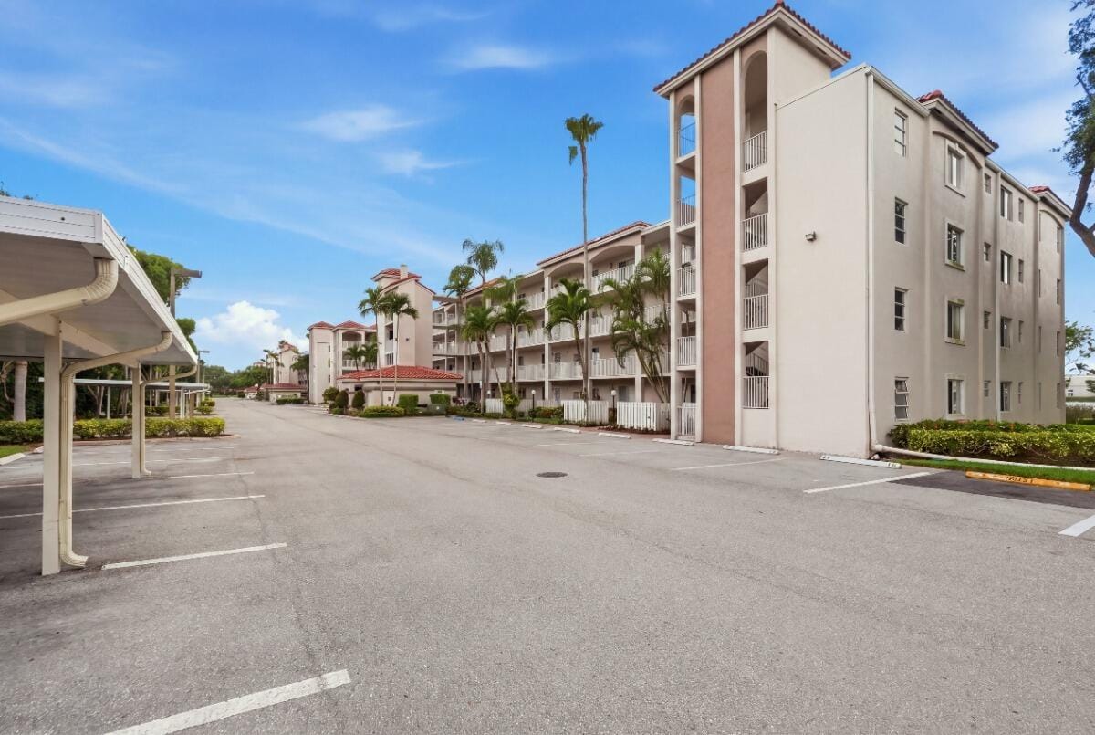 6112 HUNTWICK Terrace 108, Delray Beach, FL 33484 photo 1