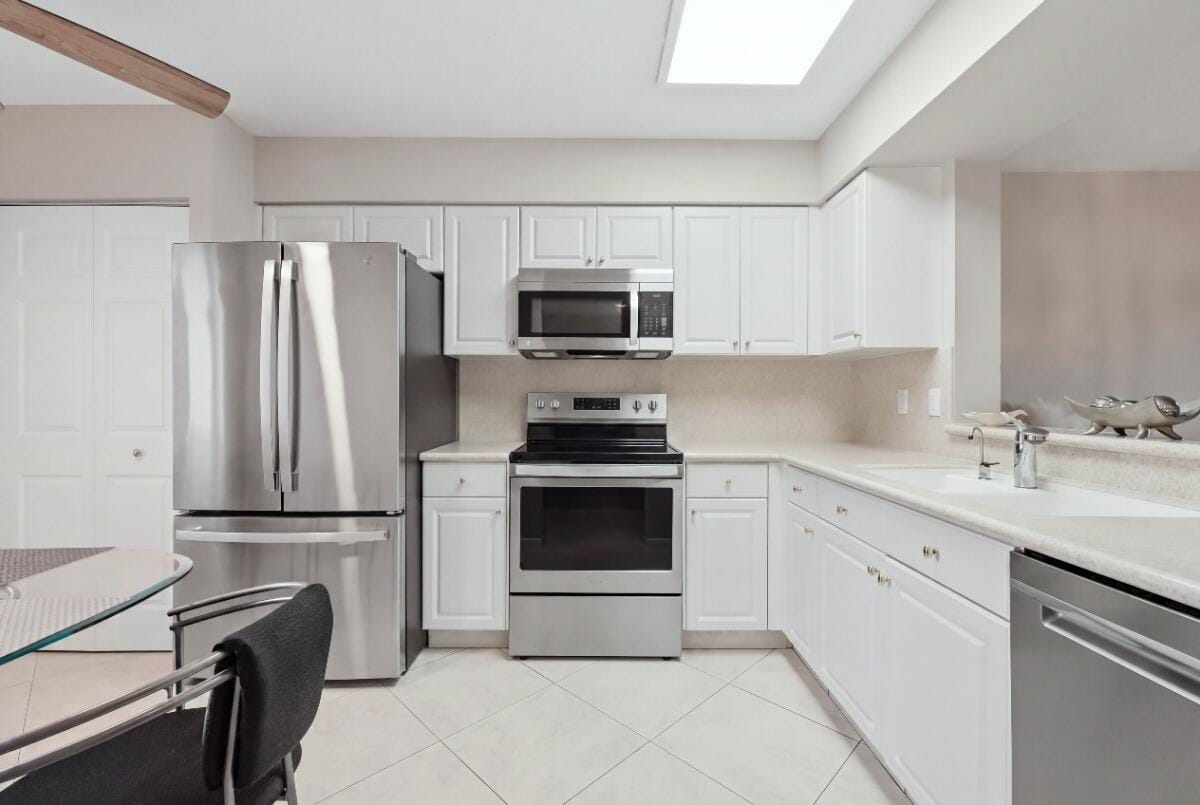 6112 HUNTWICK Terrace 108, Delray Beach, FL 33484 photo 7