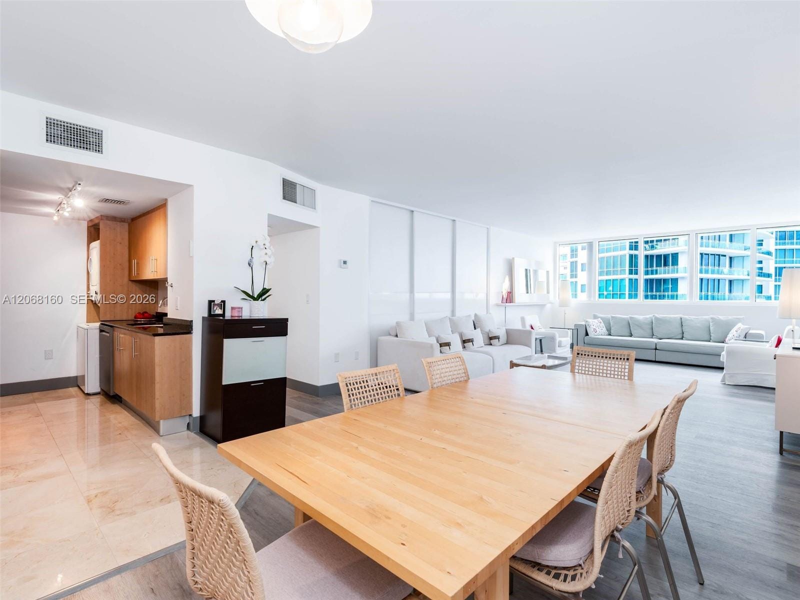 10275 Collins Avenue PH1506 — photo 5