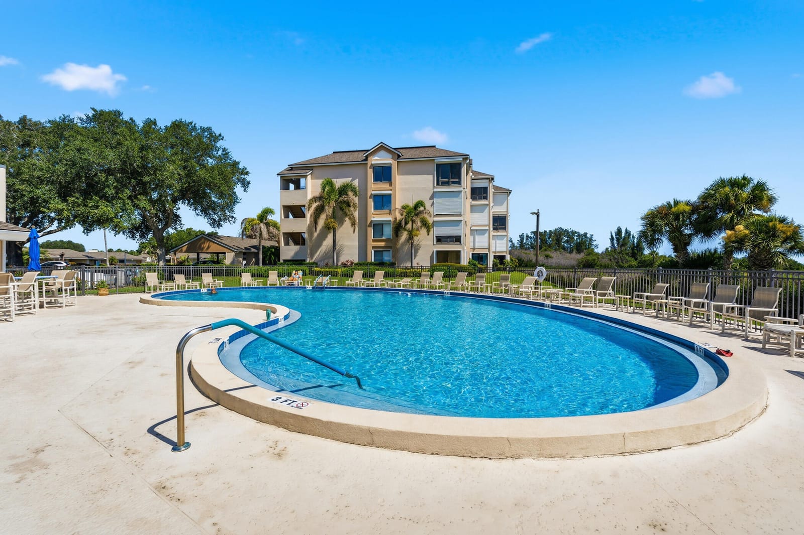 6165 S MIRROR LAKE Drive 106, Sebastian, FL 32958 photo 24