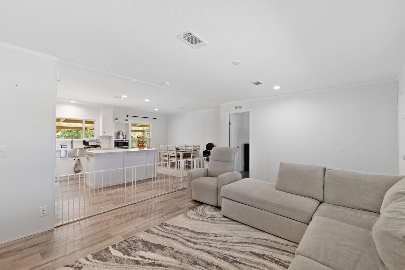 22382 NW 286TH Street — photo 9