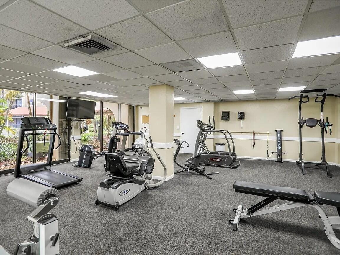 4040 N Hills Drive 31, Hollywood, FL 33021 photo 12