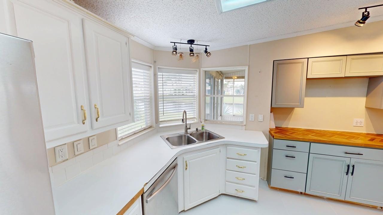 3325 Ironwood Avenue — photo 12