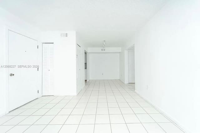 576 NW 114th Avenue 203, Sweetwater, FL 33172