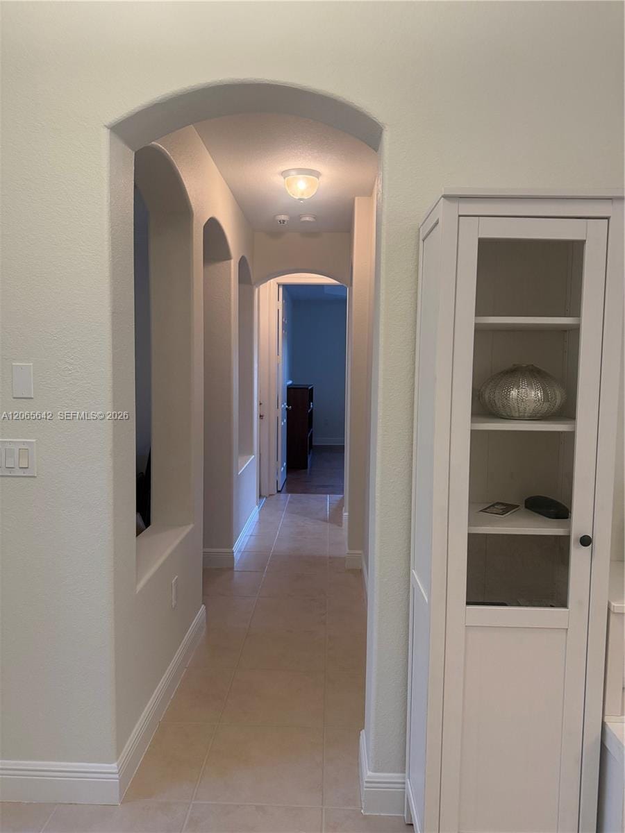 2823 Poinciana Circle — photo 3