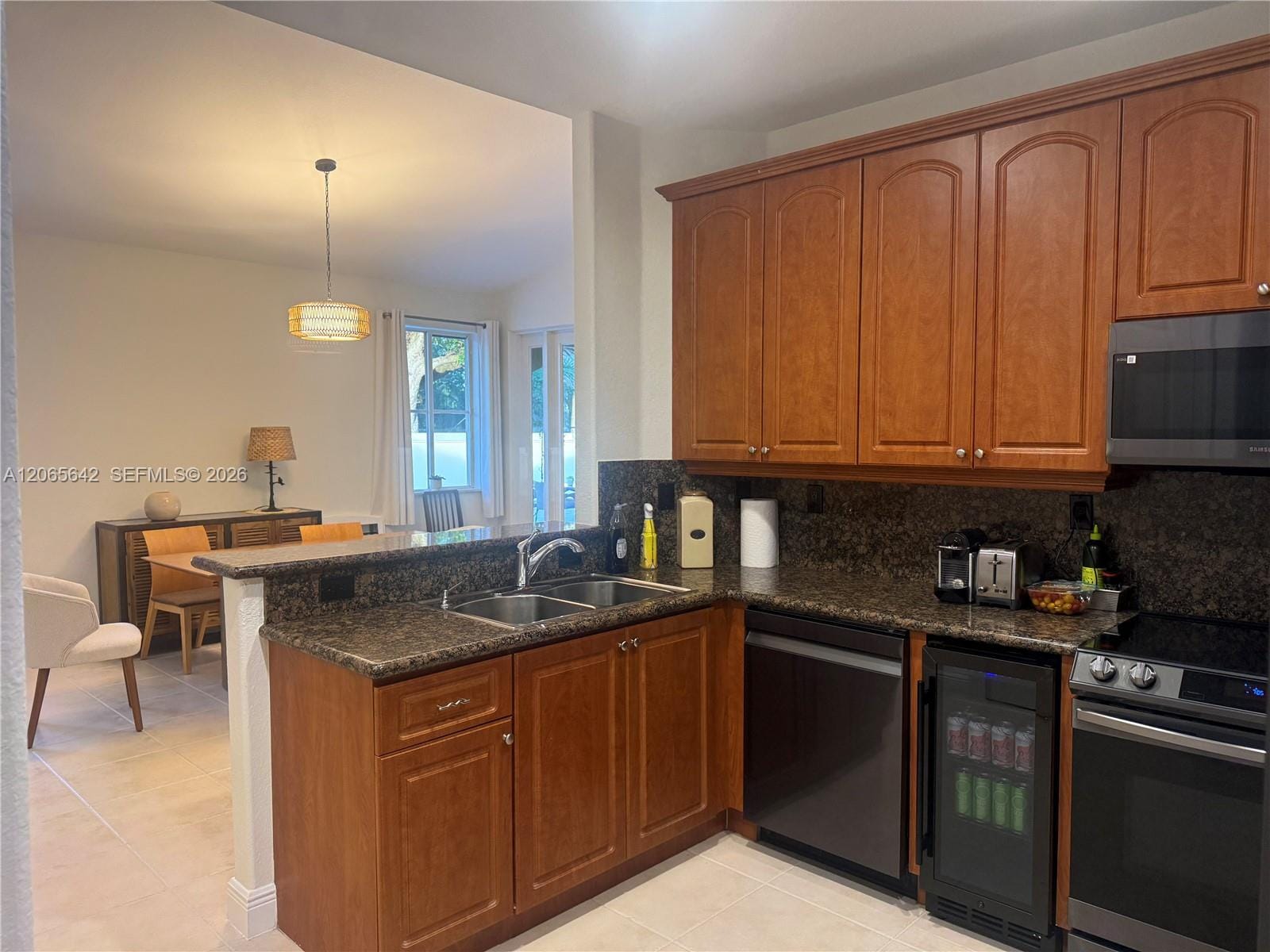 2823 Poinciana Circle — photo 9