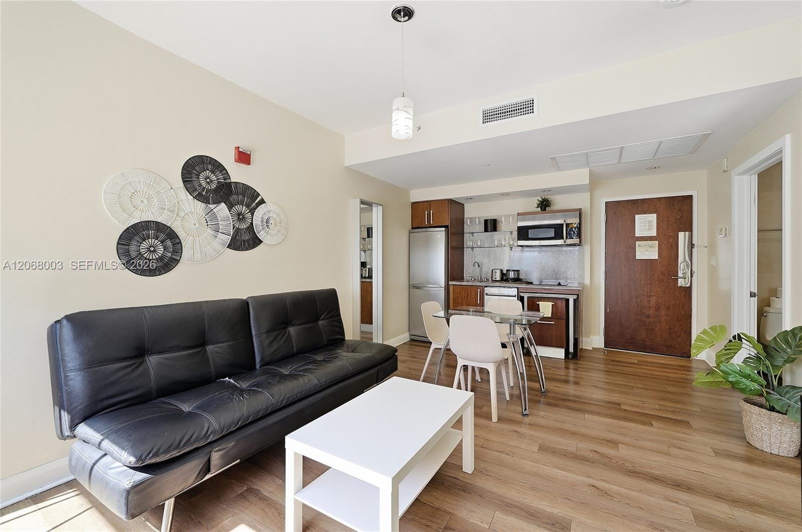 1060 Ocean Drive D304 — photo 8