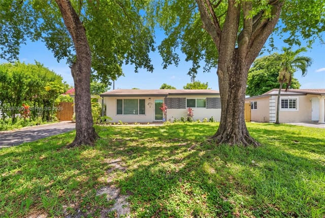 6919 SW 22nd Court, Palm Lane Homes IN Mirama, Miramar, FL